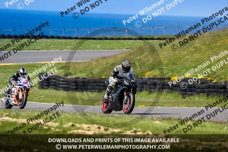 anglesey no limits trackday;anglesey photographs;anglesey trackday photographs;enduro digital images;event digital images;eventdigitalimages;no limits trackdays;peter wileman photography;racing digital images;trac mon;trackday digital images;trackday photos;ty croes